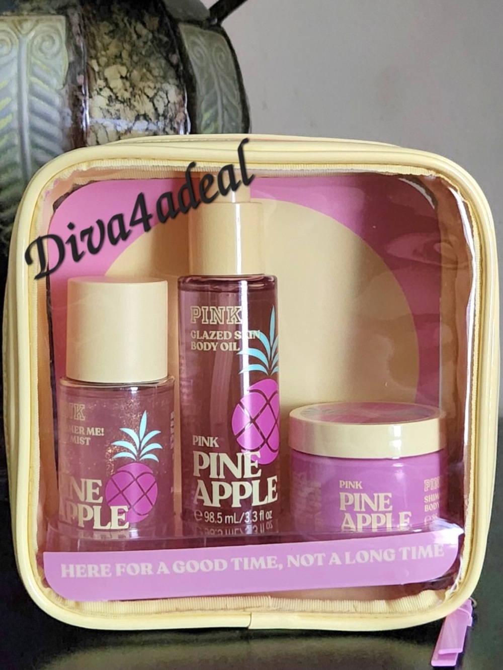 VS PINK Mini Body Care LET’S GLOW AWAY SHIMMER Travel Bag 4PC Bundle
